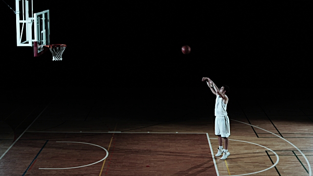 TADB 009: Free but not automatic